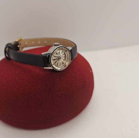 Omega Deville Ladies Watch - Picture 7 of 12